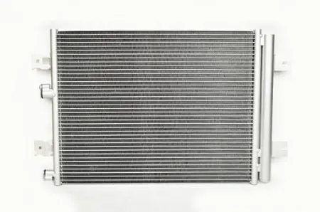 Condensor Dacia Duster/ Dacia Logan/ Dacia Sandero Calitate înaltă