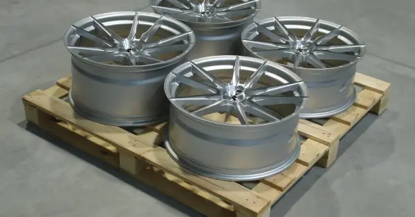 Cumpără online Set jante aliaj JR21 20x8,5 ET35 + 20x10 ET40 5x120 Argintiu Diamond Cut