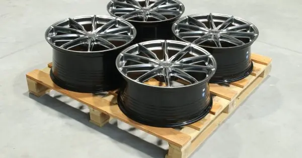 Expediere rapidă Set jante aliaj JR37 21x9 ET38 + 21x10 ET44 5x108 Hyper Negru
