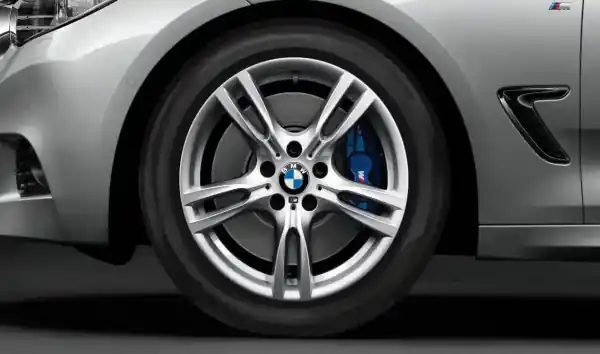 Janta aliaj usor - M Performance Star Spoke 400 - Argintiu (Dekor Silver 2) - 8Jx18 ET:34 - BMW Seria 3 F30 F31 F34 F35, Seria 4 F32 F33 F36 Premium