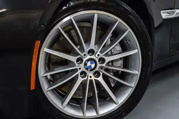 Noutate Janta aliaj usor - V-Spoke 426 - Bicolor Argintiu (Silver/Bright Turned) - 8,5Jx19 ET:25 - BMW Seria 5 F07 GT, Seria 7 F01 F02 F04 Hybrid