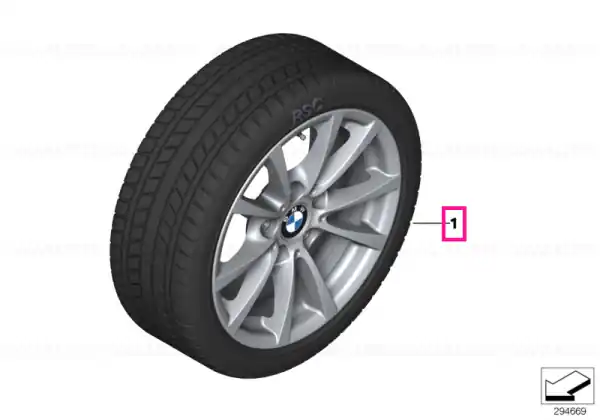 Roată completă de iarnă - V-Spoke 390 cu anvelopa Goodyear UG Performance 2 - 205/60R16 92H - BMW Seria 3 F30/F31 Reduceri