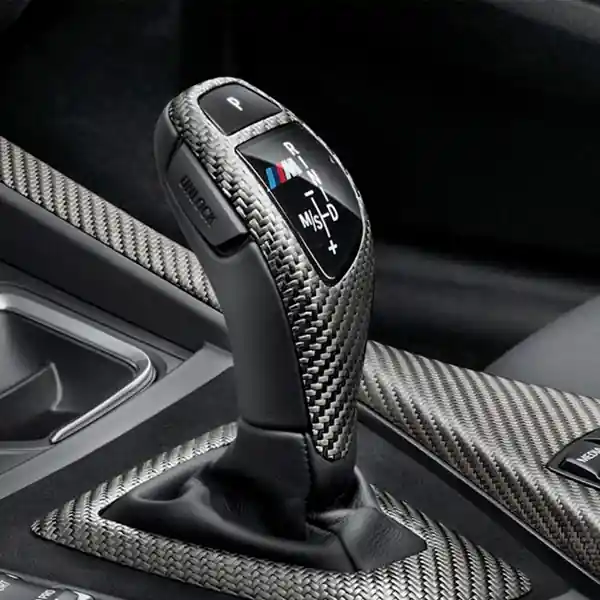 Ornament schimbator "BMW M Performance" - BMW F01, F01N, F02, F02N, F03, F03N, F07, F07N, F20, F20N, F21, F21N, F22, F22N, F23, F23N, F25, F26, F30, F30N, F31, F31N, F32, F32N, F33, F33N, F34, F34N, F36, F36N Cel mai bun preț