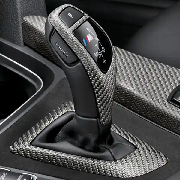 Ornament consola centrala selectorul de viteze "BMW M Performance" - BMW F80, F80N, F82, F82N, F83, F83N Livrare gratuită