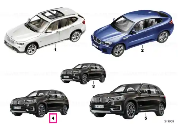 BMW miniature 1:43 X5 (F15) SAPPHIRE BLACK Reducere extra